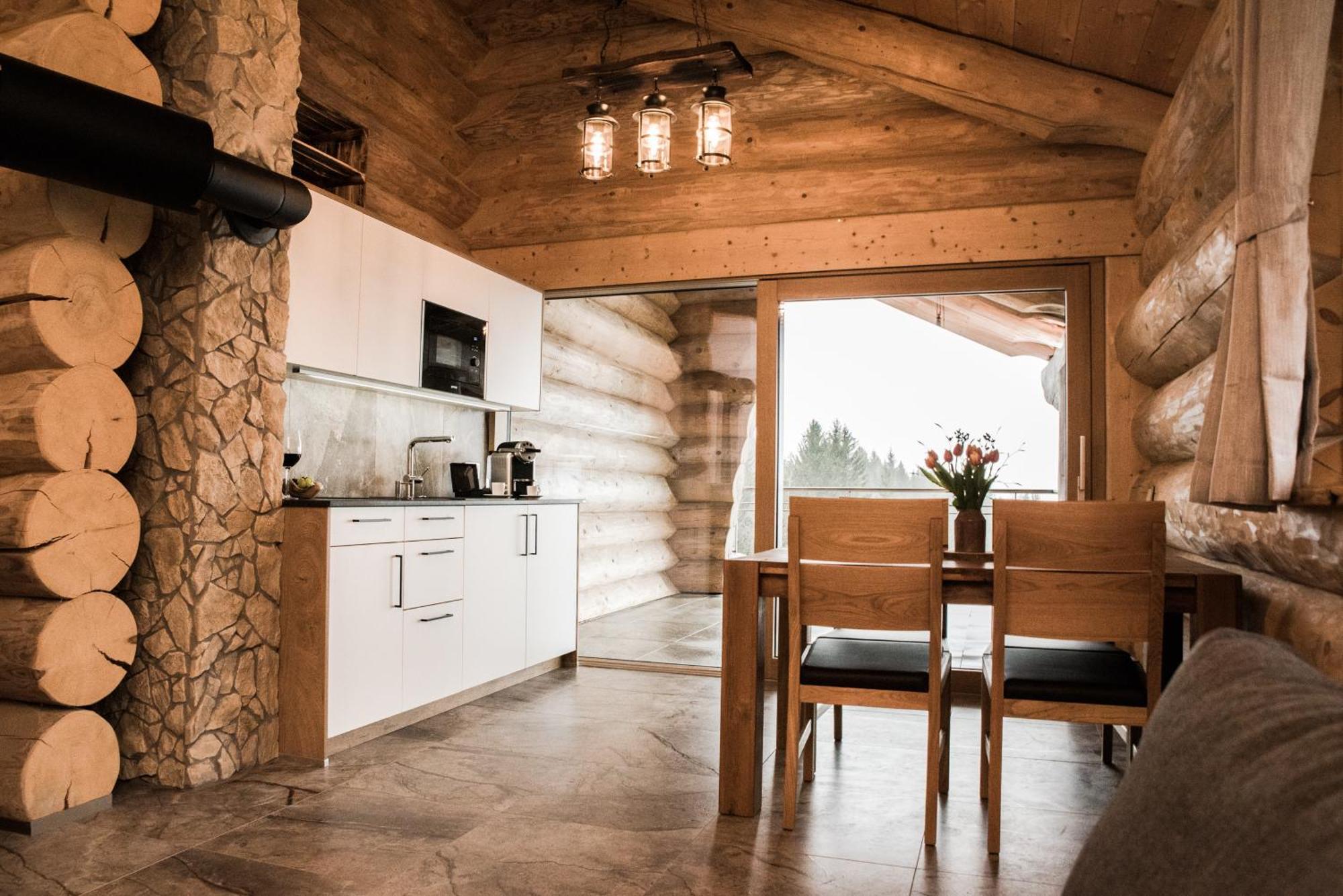 Blockhausen Luxus Chalets Oberschwarzenberg Quarto foto